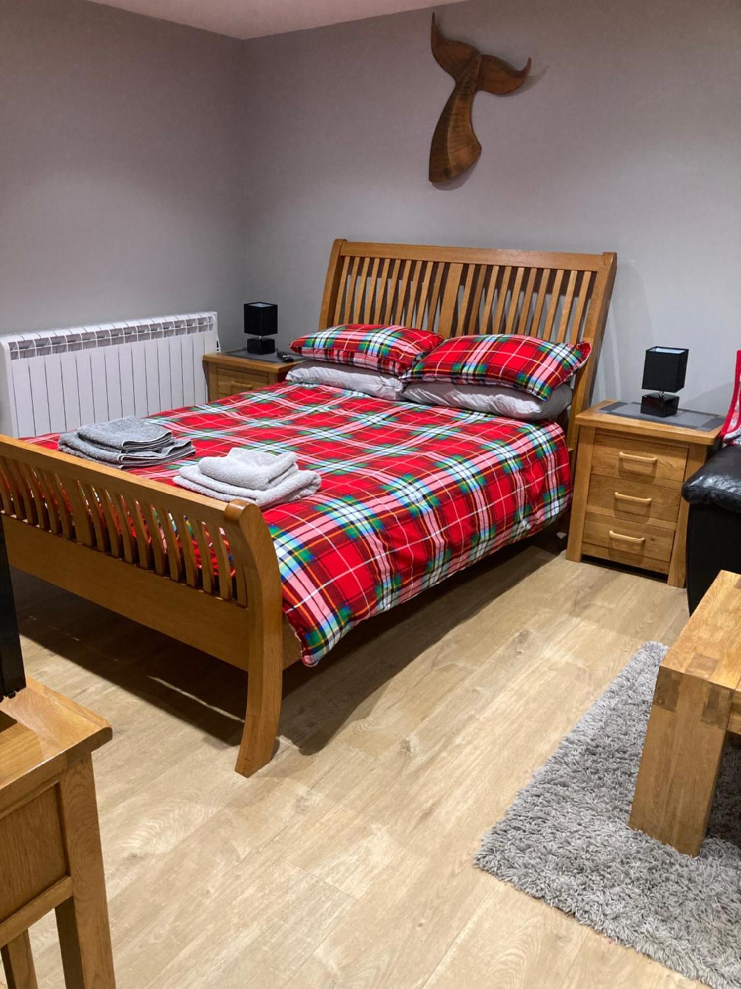 Ferienwohnung Roblins Nest Ammanford Exterior foto